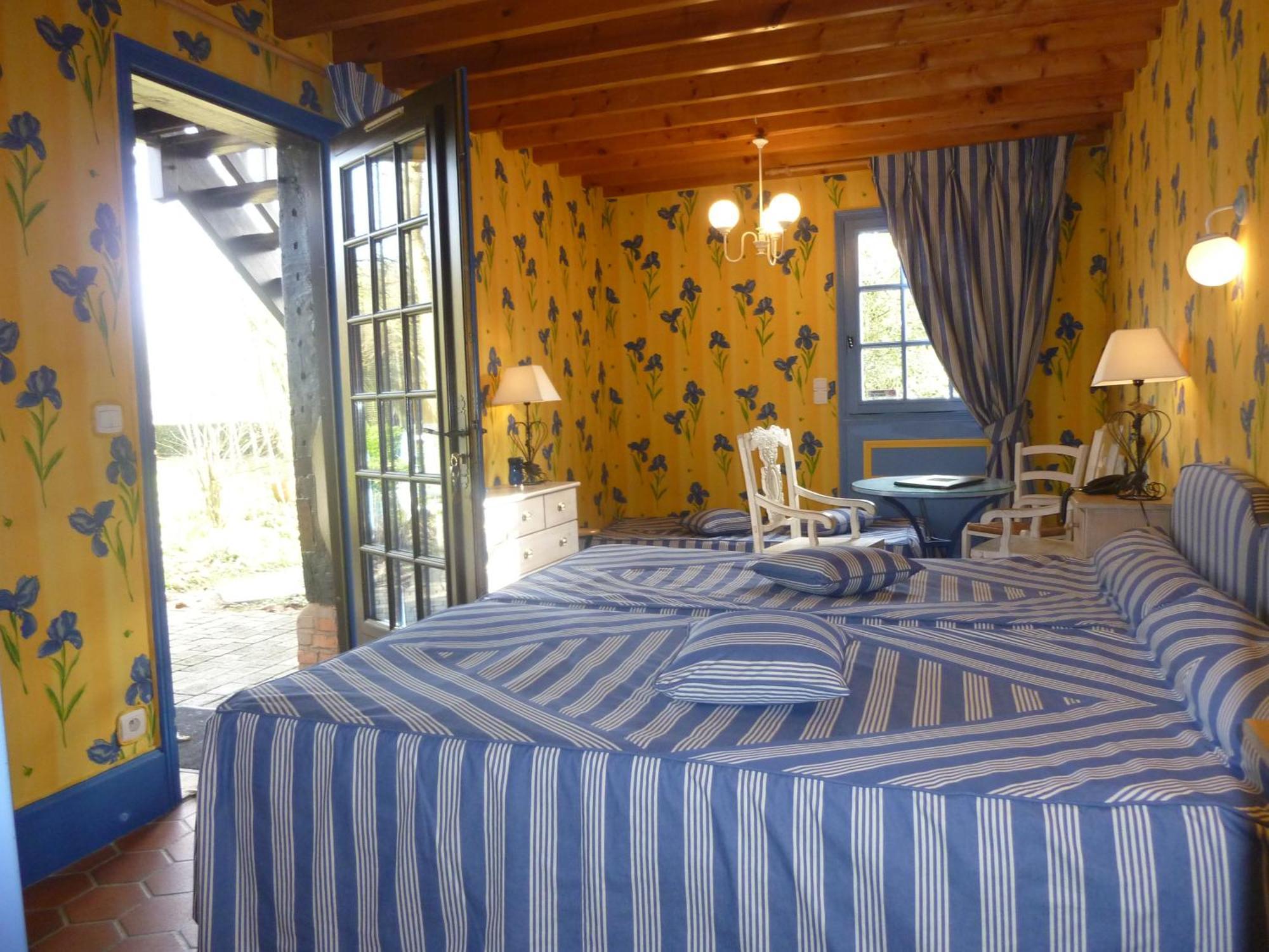 Auberge Du Val Au Cesne Saint-Clair-sur-les-Monts Eksteriør billede