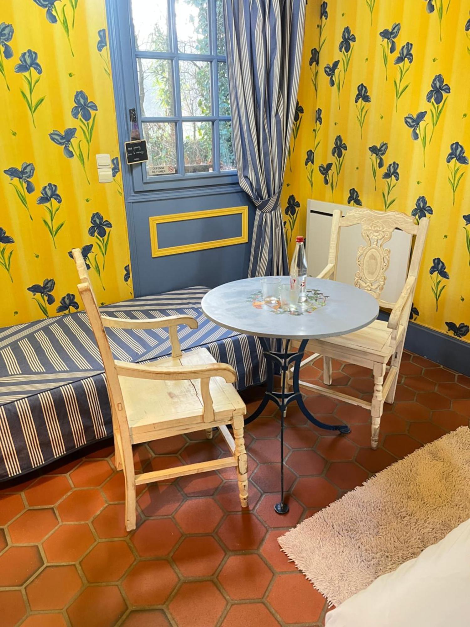 Auberge Du Val Au Cesne Saint-Clair-sur-les-Monts Eksteriør billede