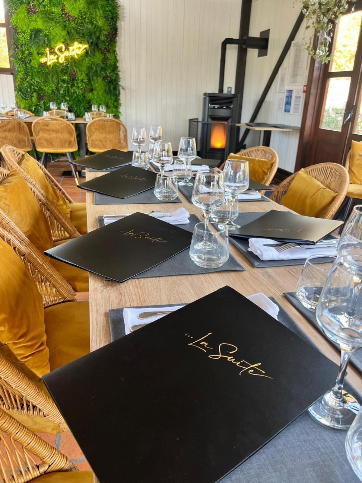 Auberge Du Val Au Cesne Saint-Clair-sur-les-Monts Eksteriør billede