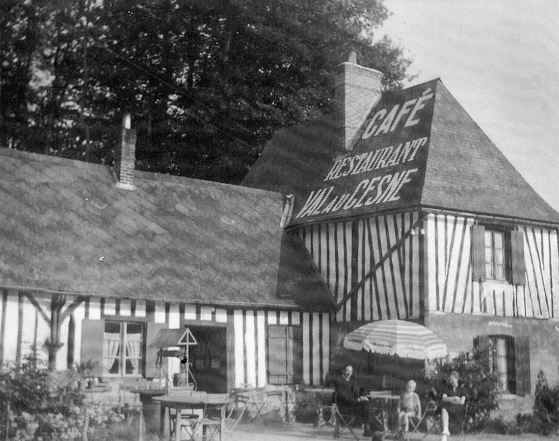 Auberge Du Val Au Cesne Saint-Clair-sur-les-Monts Eksteriør billede