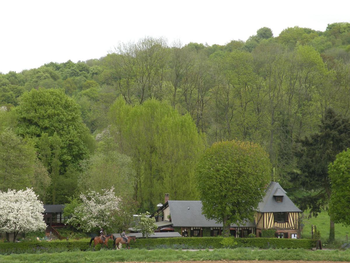 Auberge Du Val Au Cesne Saint-Clair-sur-les-Monts Eksteriør billede